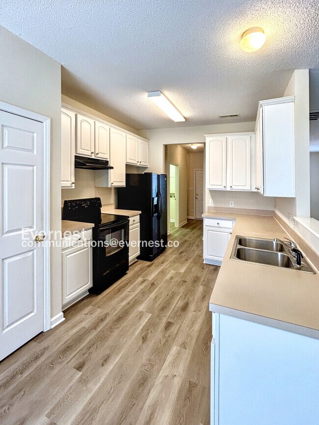Building Photo - 1244 Scarlett Dr