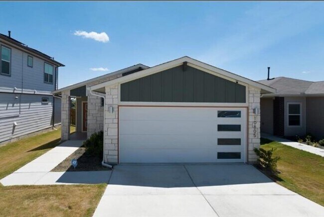 Building Photo - 10805 Meris Ln