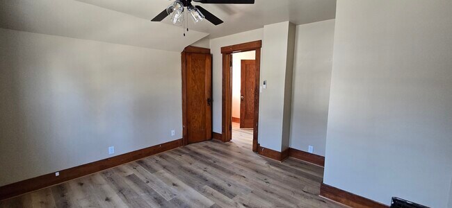 Foto del edificio - 2802 Forest Ave