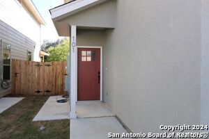 Foto del edificio - 10310 Lynwood Branch