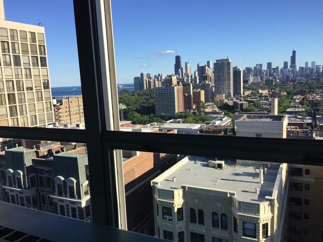 2400 N Lakeview Ave Unit 2604, Chicago, IL 60614 - Condo  
