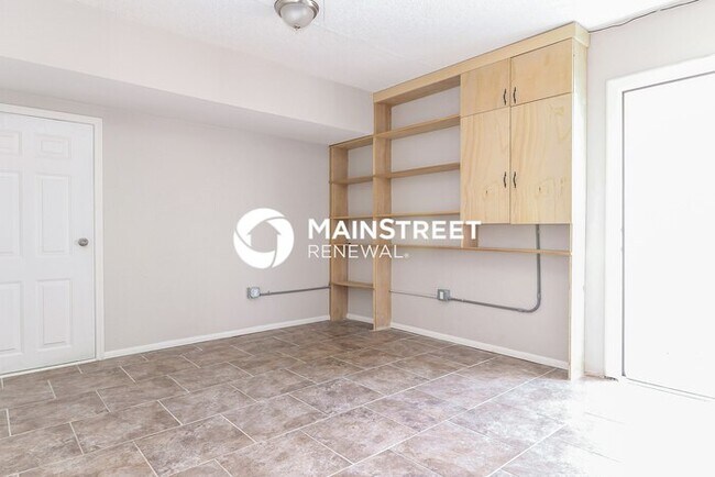 Building Photo - 3 Bedroom Pet-Friendly Home in Port Richey...