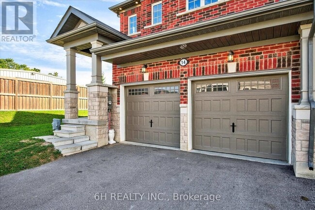 Building Photo - 14 Fernridge Hts