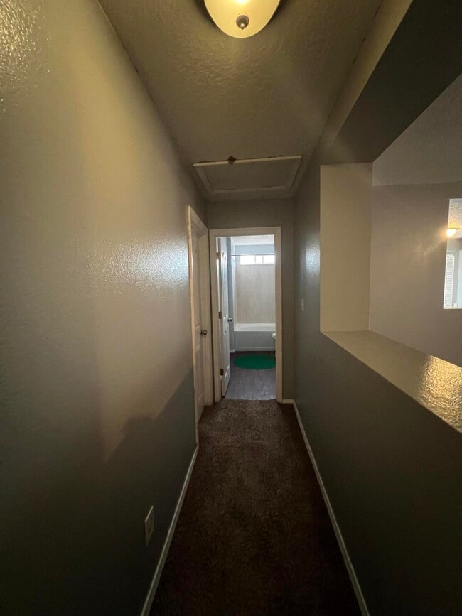 Foto del edificio - 10709 Gentry Ln SW