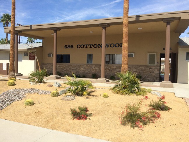 Foto del edificio - 686 E Cottonwood Rd