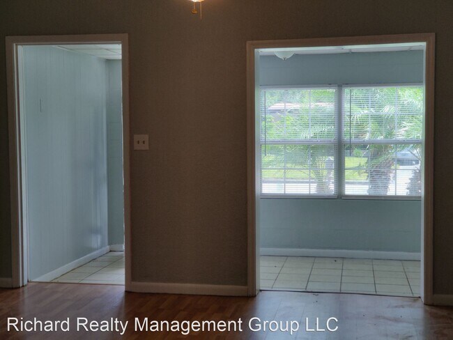 Building Photo - 4 br, 2 bath House - 4300 Walbridge St