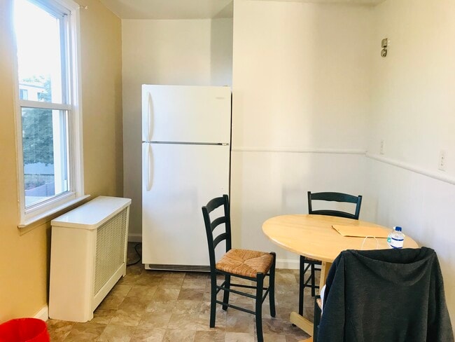 Foto del edificio - 362 E 235th St
