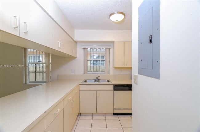 Photo - 3373 SW 28th Terrace House