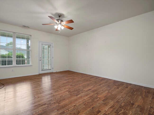 Building Photo - 846 W Summerfield Gln Cir