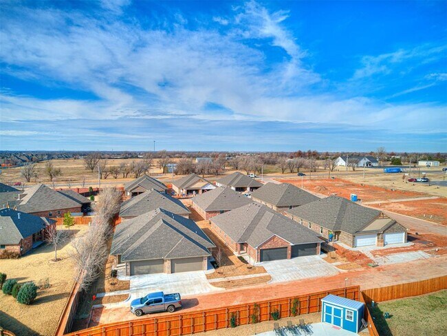 Foto del edificio - 617 B St