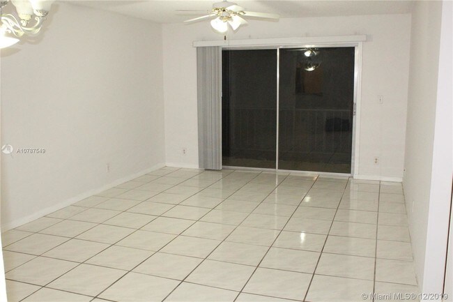 Foto del edificio - 4143 NW 90th Ave