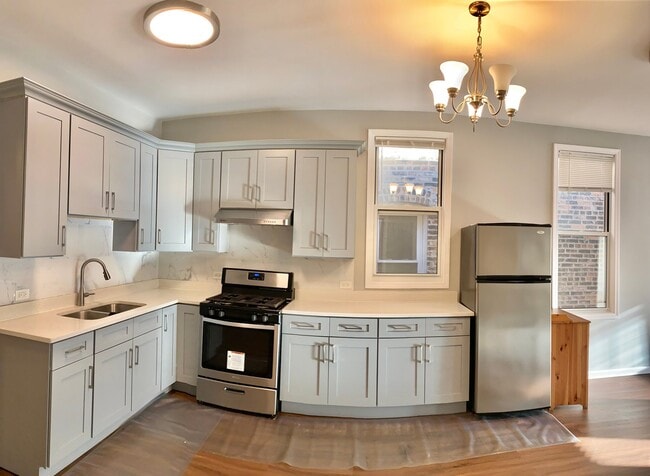 Photo - 3553 S Damen Ave Apartment