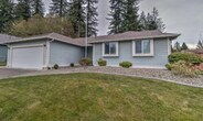 3 bed/2 Bath/2 car garage in a great neighborhood. - 108 Blossom Ln