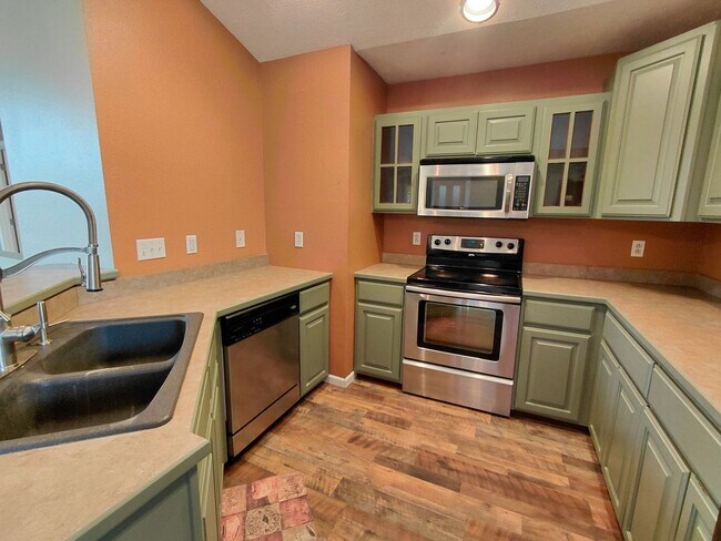 Foto del edificio - Home near FLW!