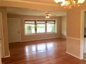 Building Photo - Cute 3 bedroom 1 bath ranch style home in ...