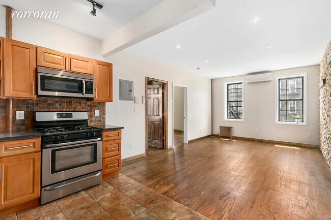 Foto del edificio - 529 83rd St