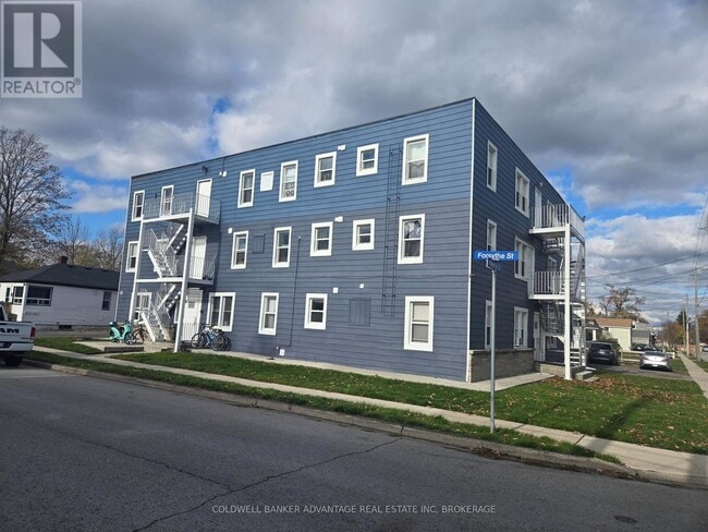 Building Photo - 25 Forsythe St