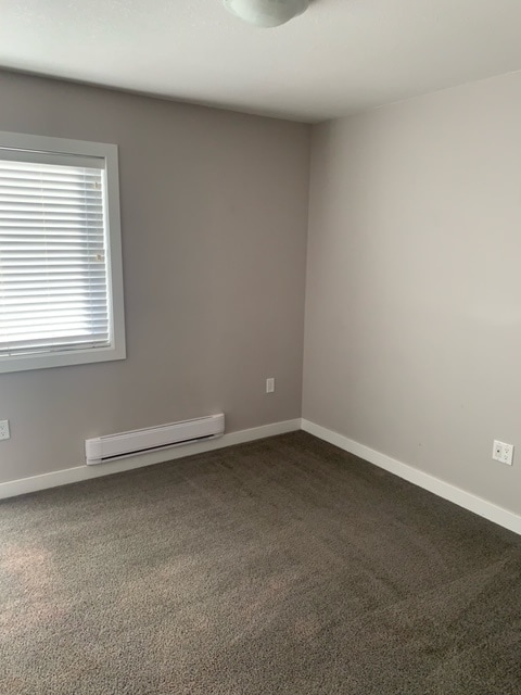 Building Photo - 44 Allanbrooke Dr