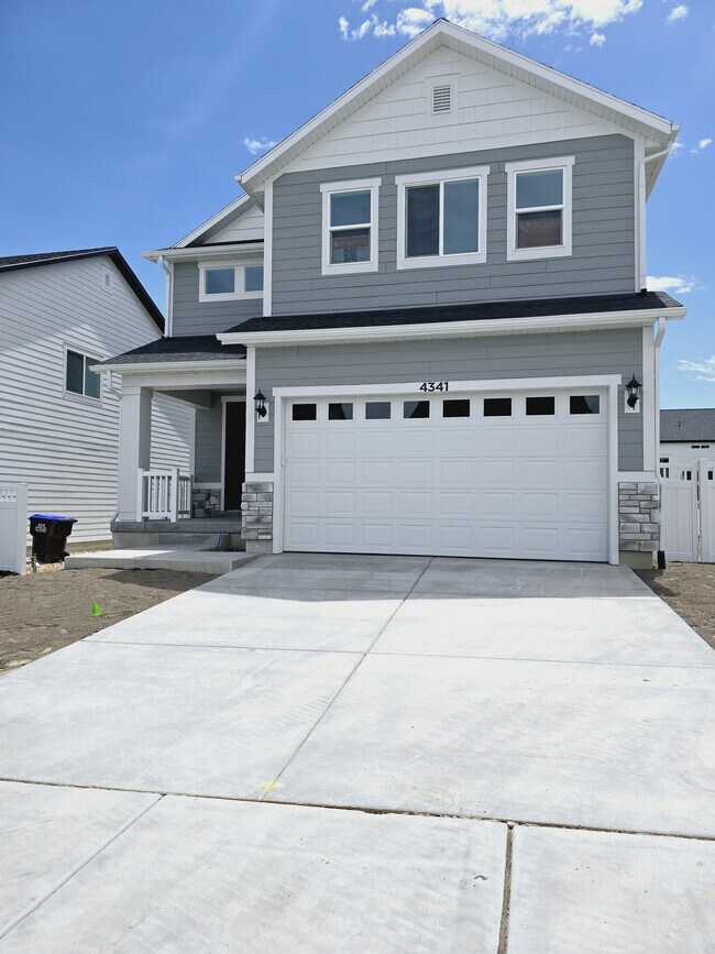 Building Photo - 4341 W Monument Peak Dr