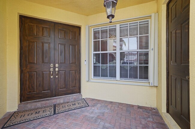 Foto del edificio - 4681 SW 131st Terrace