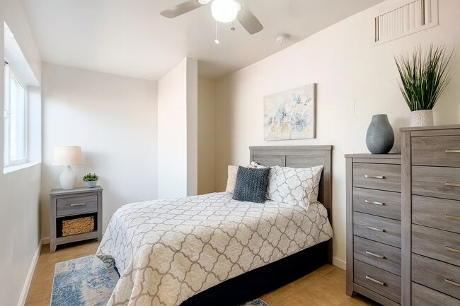 Foto del edificio - 3543 W Grant St