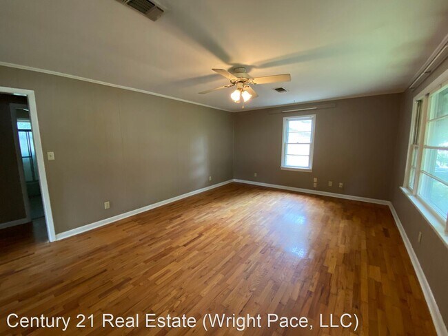 Foto del edificio - 2 br, 1 bath House - 504 Campus