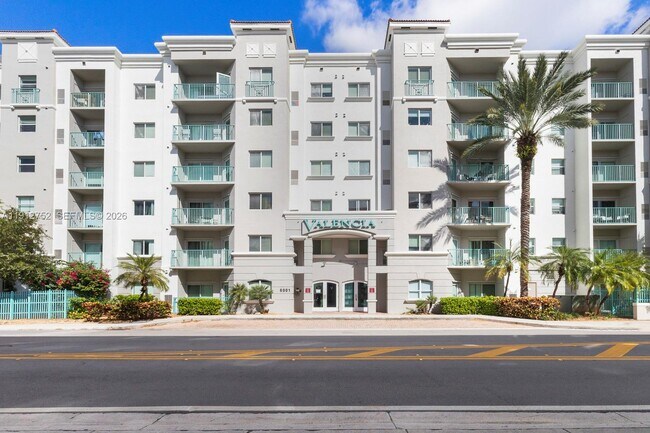 Foto del edificio - 6001 SW 70th St