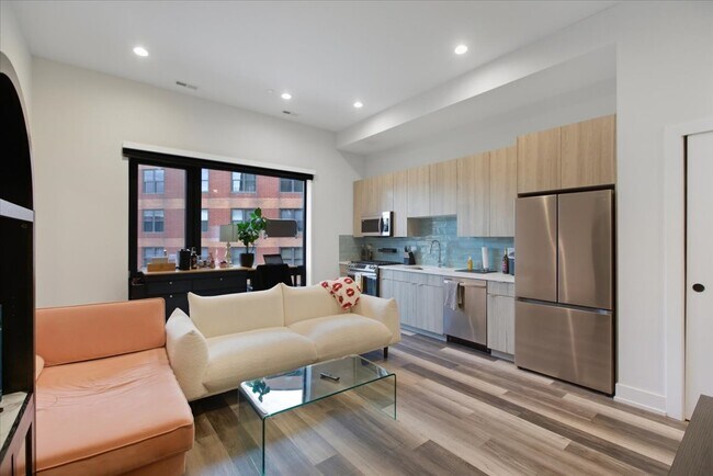 Foto del edificio - 2317 N Clark St