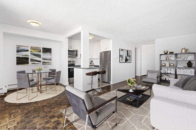 Building Photo - Langs Apartments