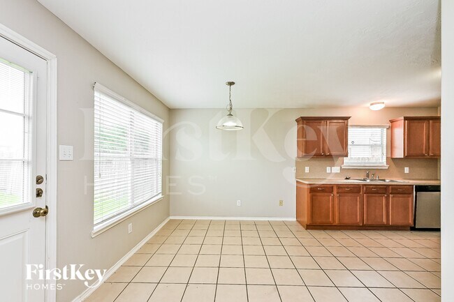 Foto del edificio - 4435 Sprangletop Ave