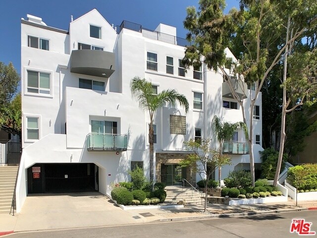 Foto del edificio - 8819 Harratt St
