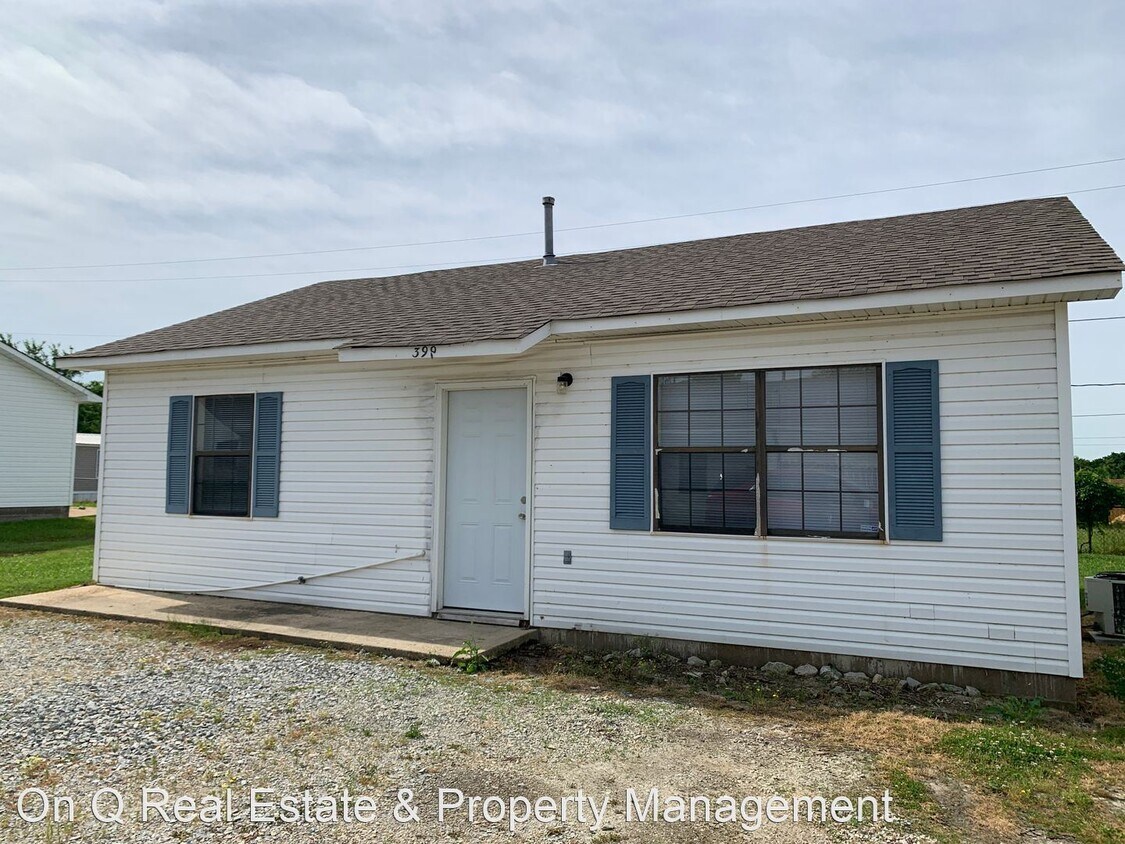 Primary Photo - 2 br, 1 bath House - 399 Brian