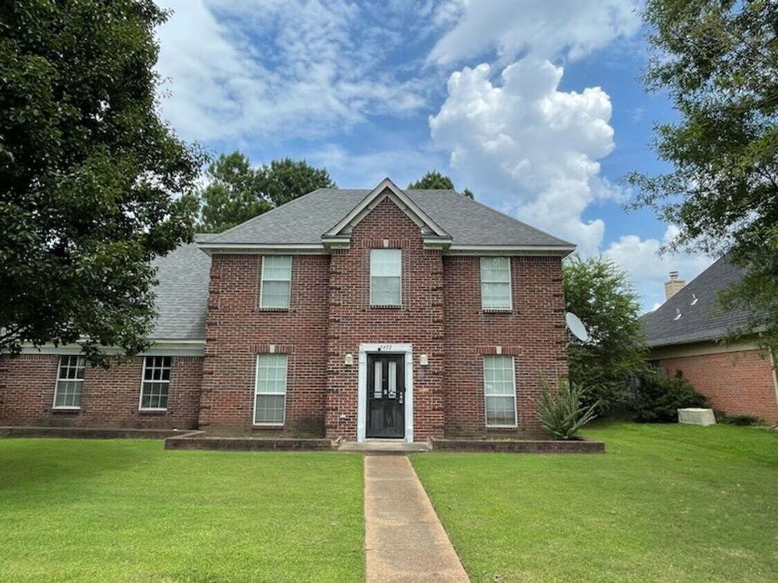 Primary Photo - Fox Creek Subdivision