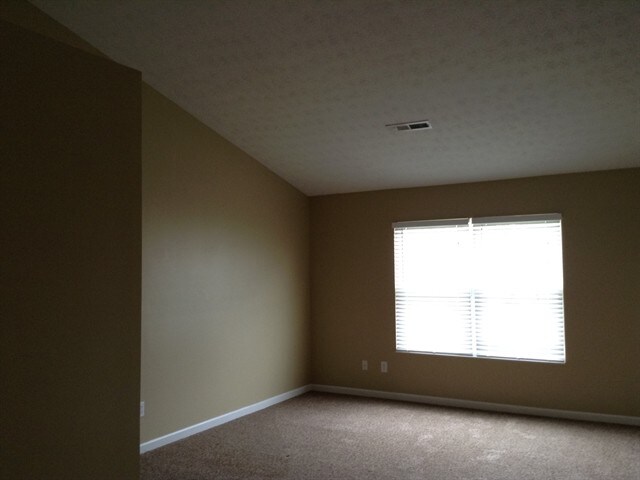 Building Photo - 937 Delhi Drive