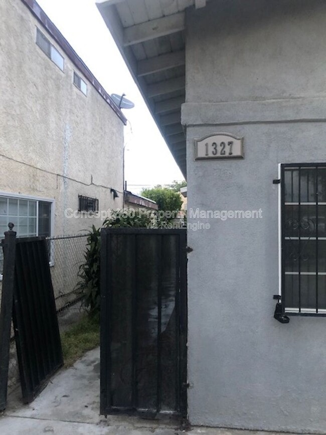 Foto del edificio - 1327 W Parade St