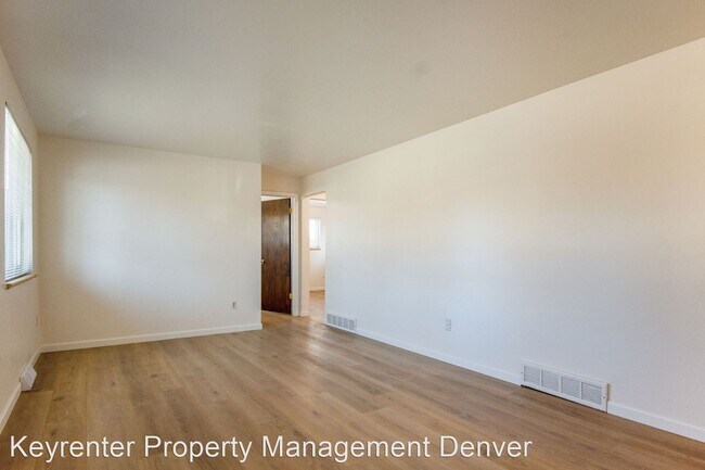 Building Photo - 4 br, 1 bath House - 5318 Flower Cir.