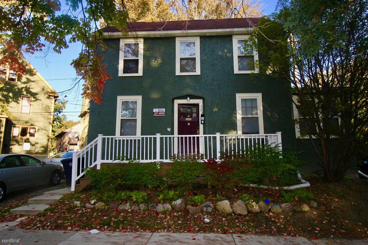 Foto principal - 6 br, 3 bath House - 1103 White St