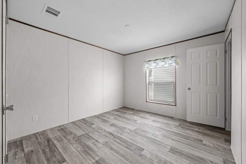 Building Photo - 89 Tower Manor Cir E