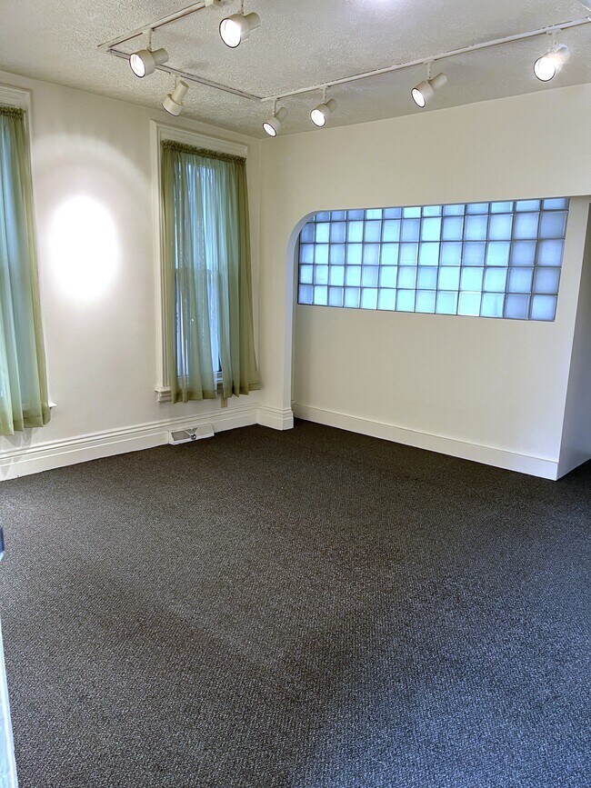 Foto del edificio - 2916 Peach St