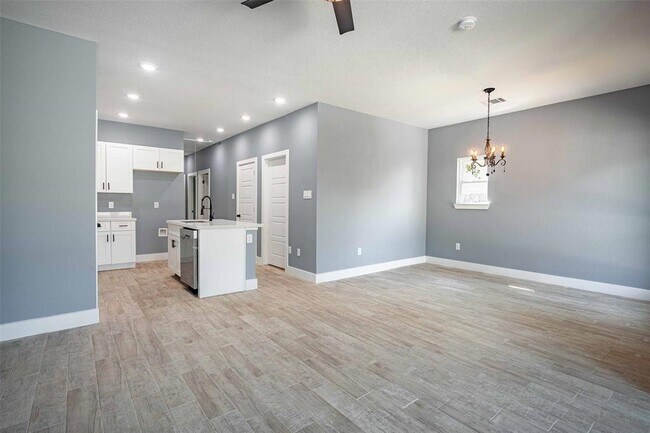 Foto del edificio - 5714 Pershing St