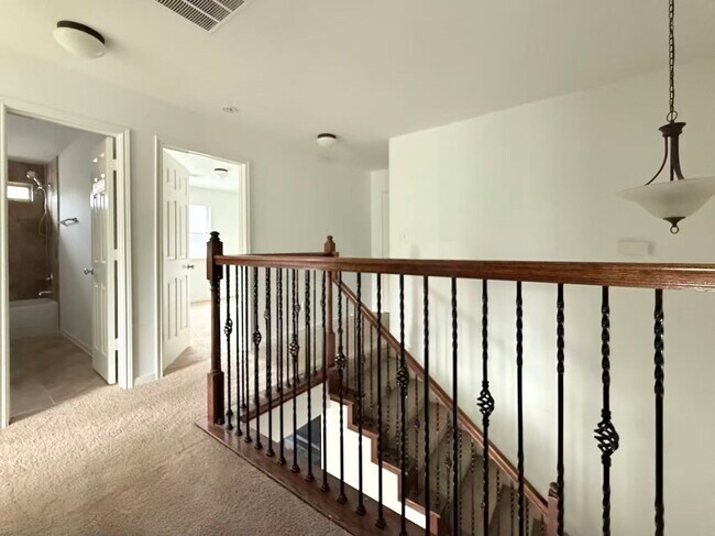 Foto del edificio - 2814 Ridgeglen Ln