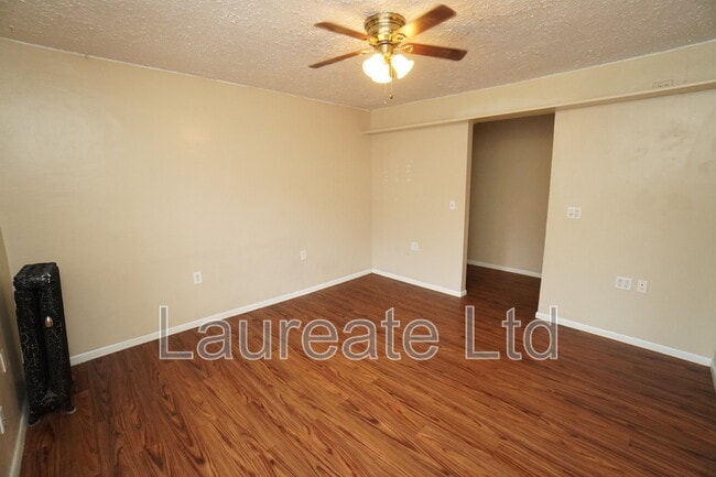 Building Photo - 1340 E 14th Ave