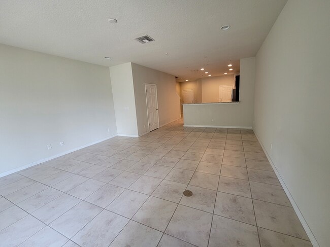 Building Photo - 724 Virtuoso Ln