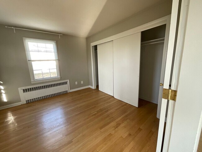 Foto del edificio - Portland Ranch Home