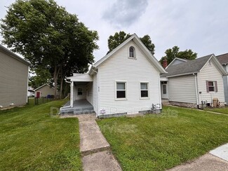 Building Photo - 829 Steele Ave