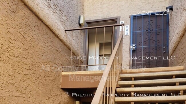 Foto del edificio - 4554 E Paradise Village Pkwy N