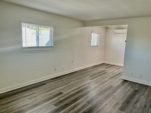 Foto del edificio - 36947 Melrose Dr