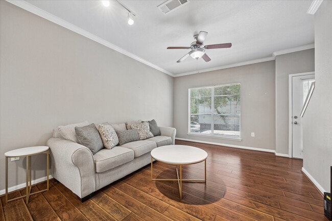 Foto del edificio - 9200 Westheimer Rd
