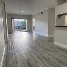 Building Photo - 10196 NW 33rd St