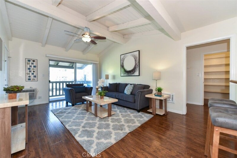 Foto principal - 1345 Cabrillo Park Dr